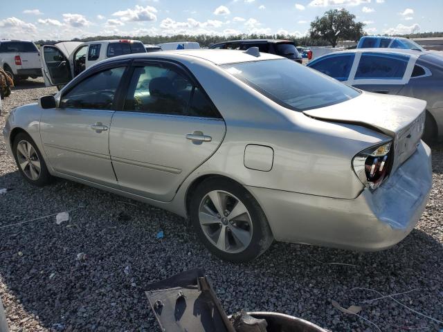 4T1BE32KX5U542034 - 2005 TOYOTA CAMRY LE Gümüş fotoğraf 2