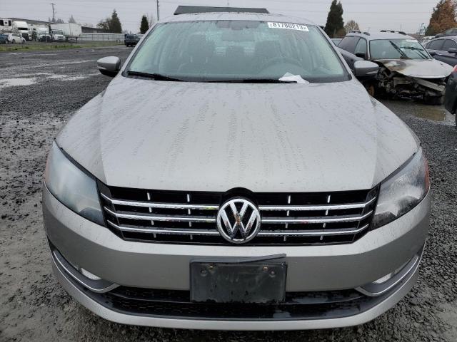 1VWCP7A32DC006703 - 2013 VOLKSWAGEN PASSAT SEL SILVER photo 5