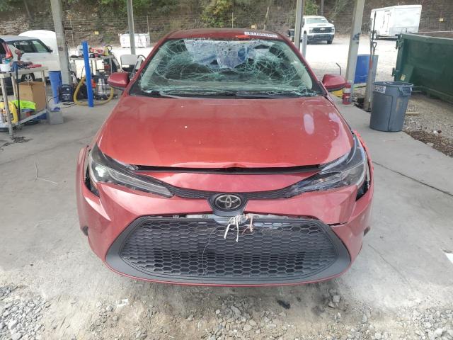 5YFEPMAE6MP186920 - 2021 TOYOTA COROLLA LE 红色 照片 5
