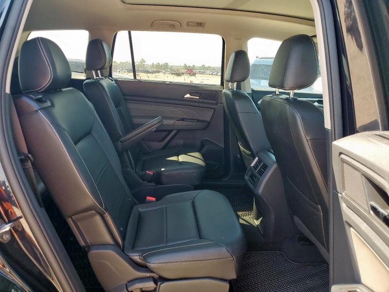 1V2JR2CA6MC565074 - 2021 VOLKSWAGEN ATLAS SE Чорний фото 11