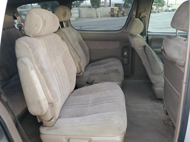 4T3ZF13C2WU059928 - 1998 TOYOTA SIENNA LE 白色 照片 11