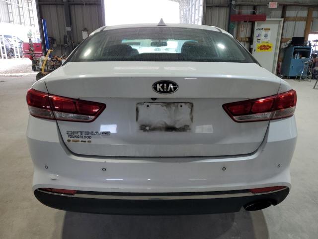 5XXGT4L3XGG033681 - 2016 KIA OPTIMA LX 白色 照片 6