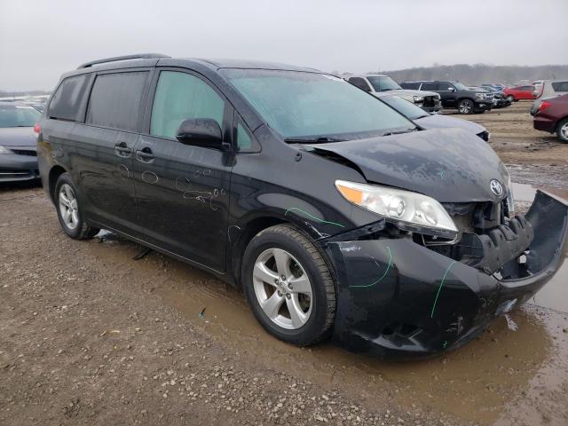 5TDKK3DC1ES486959 - 2014 TOYOTA SIENNA LE BLACK photo 4