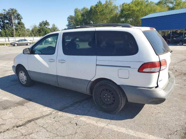 4T3ZF13C62U501619 - 2002 TOYOTA SIENNA LE WHITE photo 2