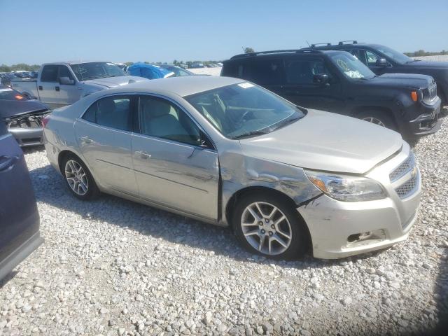 1G11D5SR4DF193184 - 2013 CHEVROLET MALIBU 1LT 米色 照片 4