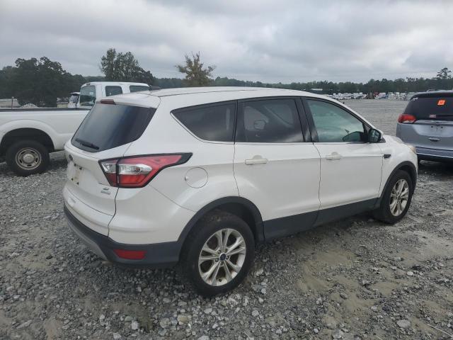 1FMCU0GD1HUE84061 - 2017 FORD ESCAPE SE WHITE photo 3