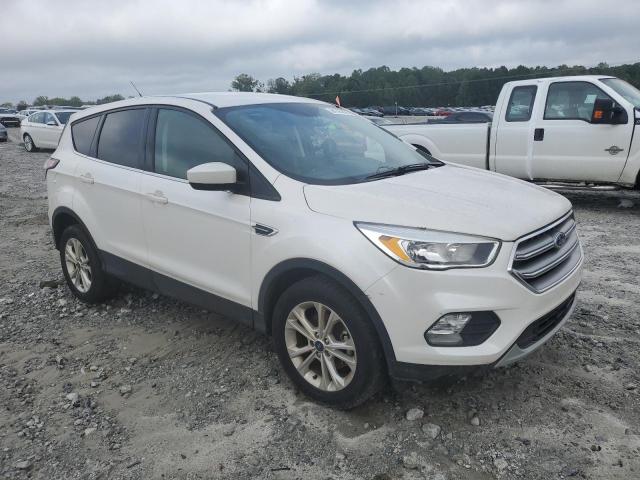 1FMCU0GD1HUE84061 - 2017 FORD ESCAPE SE WHITE photo 4