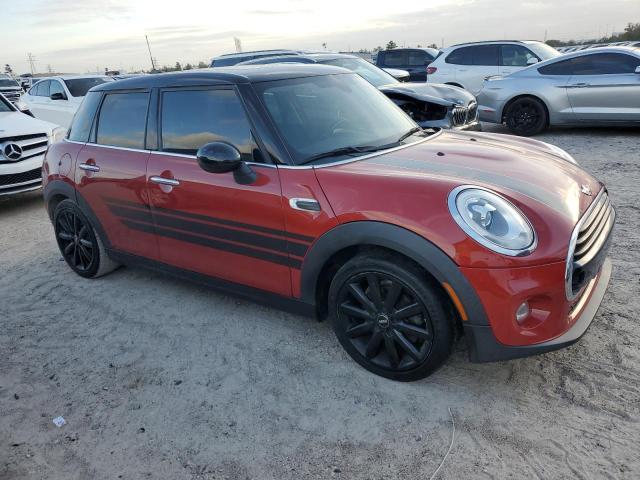 WMWXU1C53G2D09055 - 2016 MINI COOPER RED photo 4