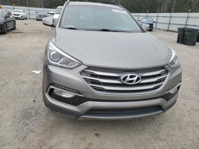 5NMZU3LB9JH062329 - 2018 HYUNDAI SANTA FE S BROWN photo 5