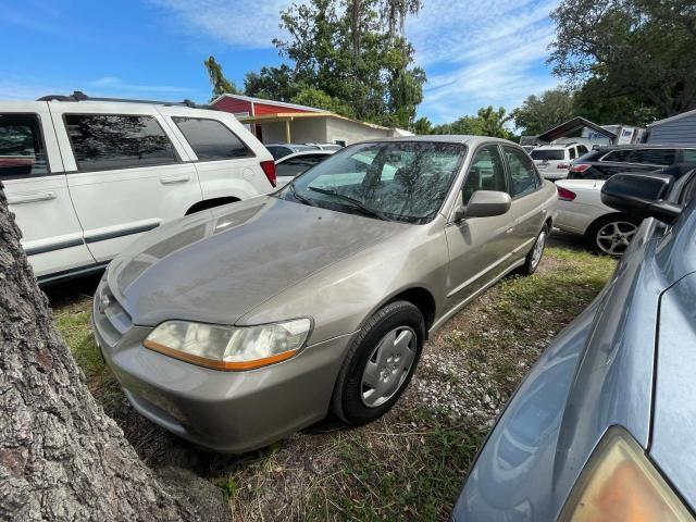 1HGCG1647YA048398 - 2000 HONDA ACCORD LX BEIGE photo 2