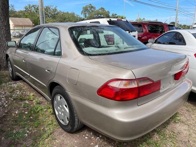 1HGCG1647YA048398 - 2000 HONDA ACCORD LX BEIGE photo 3