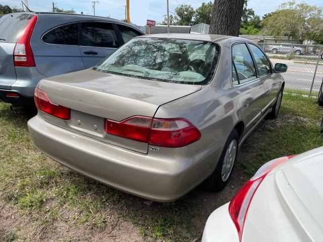 1HGCG1647YA048398 - 2000 HONDA ACCORD LX BEIGE photo 4