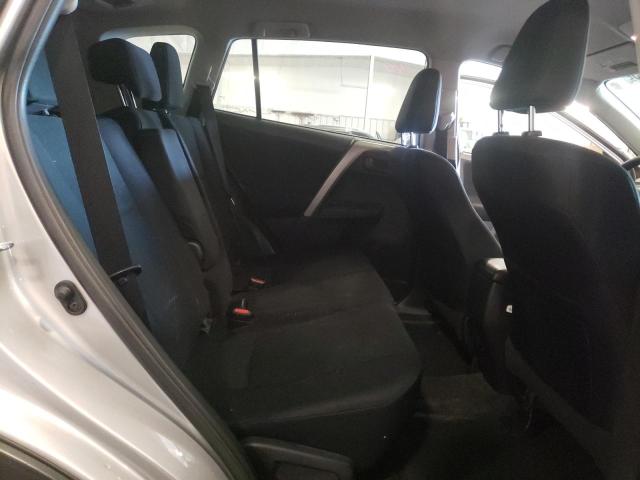 2T3BFREV2HW591407 - 2017 TOYOTA RAV4 LE Արծաթագույն լուսանկար 11