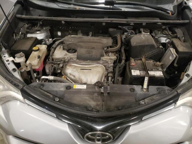 2T3BFREV2HW591407 - 2017 TOYOTA RAV4 LE Արծաթագույն լուսանկար 12