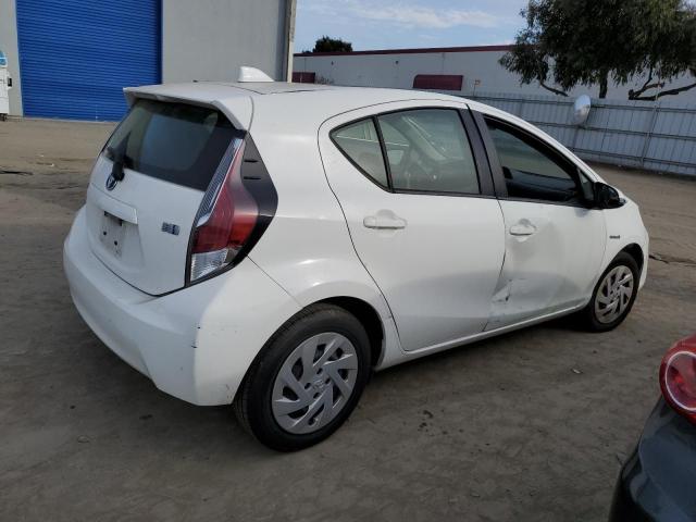 JTDKDTB36G1117978 - 2016 TOYOTA PRIUS C WHITE photo 3