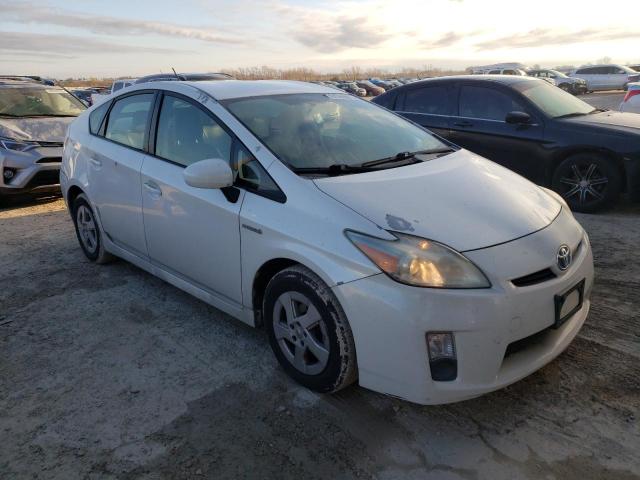 JTDKN3DUXA0100536 - 2010 TOYOTA PRIUS GRAY photo 4