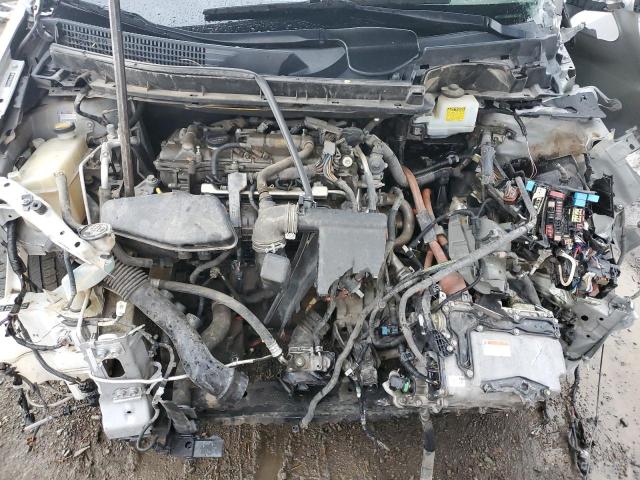 JTDZN3EU6C3049874 - 2012 TOYOTA PRIUS V SILVER photo 11