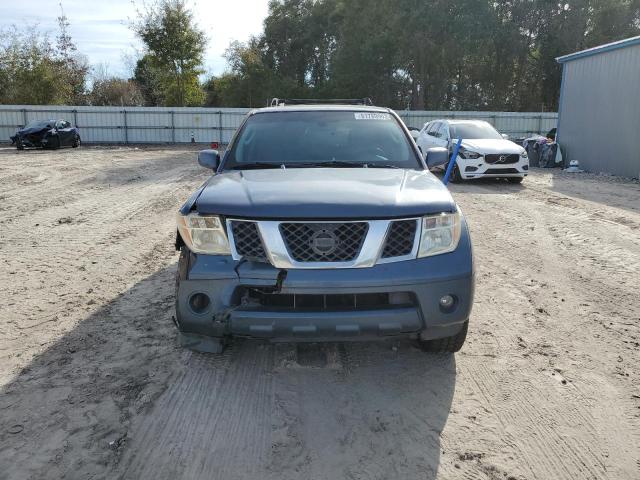 5N1AR18W35C772535 - 2005 NISSAN PATHFINDER LE BLUE photo 5