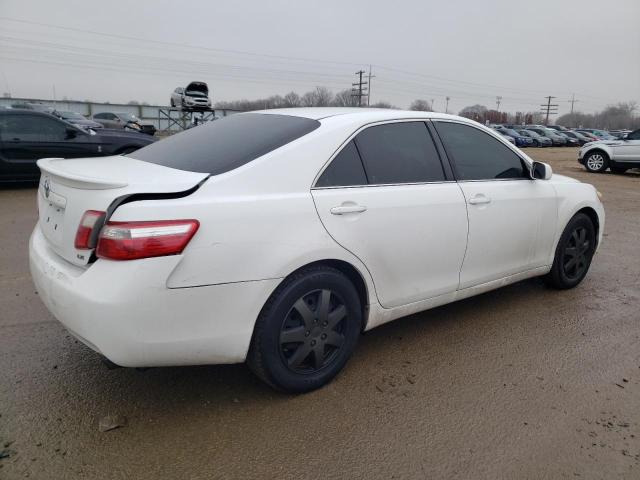 4T1BE46K77U621471 - 2007 TOYOTA CAMRY CE WHITE photo 3