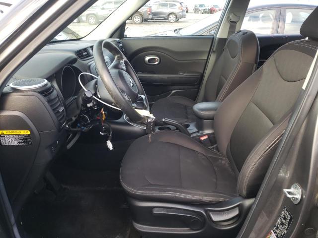 KNDJN2A21F7236545 - 2015 KIA SOUL GRAY photo 7