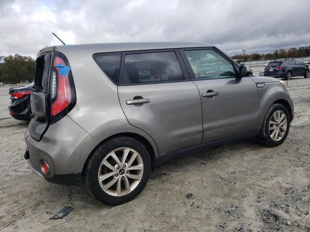 KNDJP3A57H7495859 - 2017 KIA SOUL + SILVER photo 3