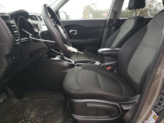 KNDJP3A57H7495859 - 2017 KIA SOUL + SILVER photo 7