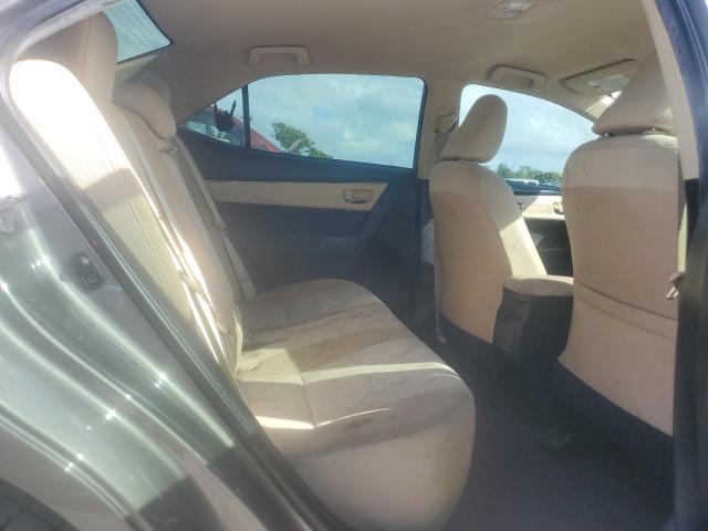 5YFBURHE2HP735095 - 2017 TOYOTA COROLLA L ნაცრისფერი ფოტო 10