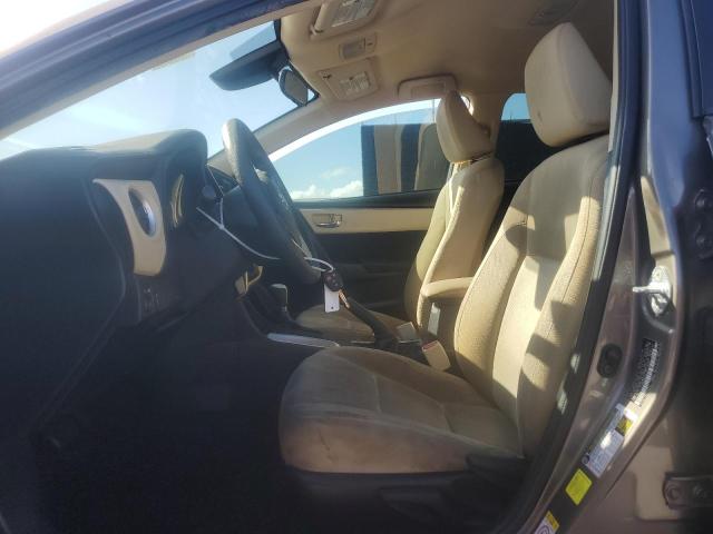 5YFBURHE2HP735095 - 2017 TOYOTA COROLLA L ნაცრისფერი ფოტო 7