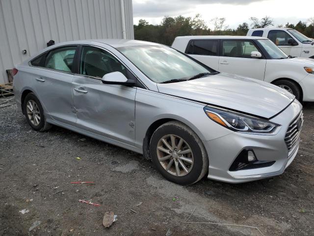 5NPE24AFXKH751428 - 2019 HYUNDAI SONATA SE SILVER photo 4