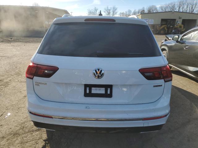 3VV2B7AX5KM060381 - 2019 VOLKSWAGEN TIGUAN SE WHITE photo 6