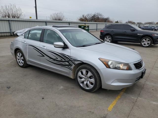 1HGCP26889A157348 - 2009 HONDA ACCORD EXL SILVER photo 4