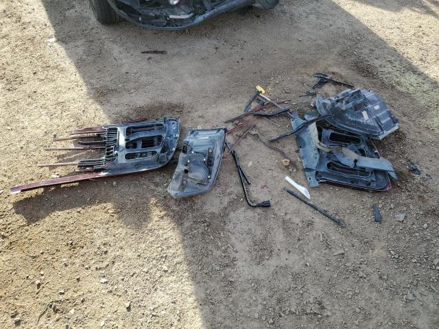 3C6UR5FL7JG177705 - 2018 RAM 2500 LARAMIE წითელი ფოტო 12