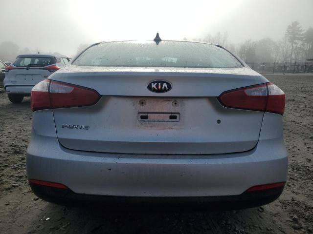 KNAFK4A67E5139631 - 2014 KIA FORTE LX SILVER photo 6