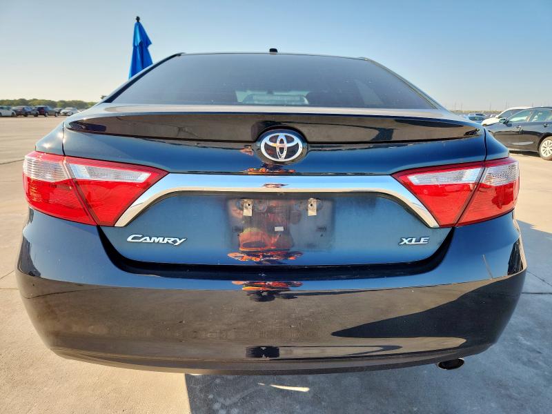 4T1BF1FK9GU503658 - 2016 TOYOTA CAMRY LE BLUE photo 6