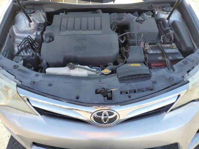 4T1BK1FK7EU546095 - 2014 TOYOTA CAMRY SE 银色 照片 11
