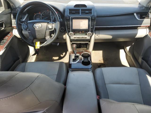 4T1BK1FK7EU546095 - 2014 TOYOTA CAMRY SE 银色 照片 8