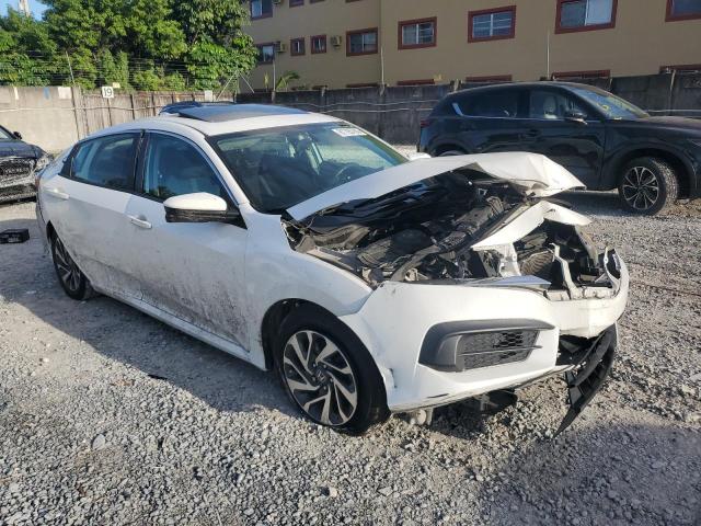 19XFC2F72JE002861 - 2018 HONDA CIVIC EX თეთრი ფოტო 4