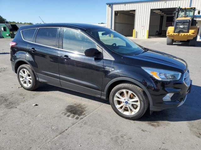 1FMCU9GD7HUC40693 - 2017 FORD ESCAPE SE BLACK photo 4