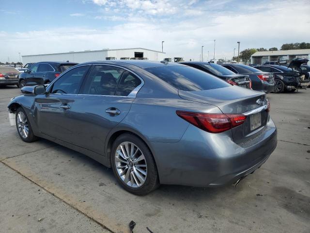 JN1EV7AP3JM355415 - 2018 INFINITI Q50 LUXE ნაცრისფერი ფოტო 2