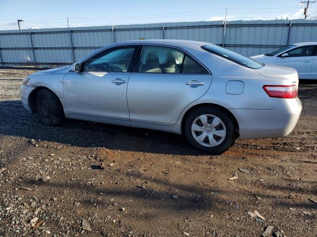 4T1BE46K17U153608 - 2007 TOYOTA CAMRY CE SILVER photo 2