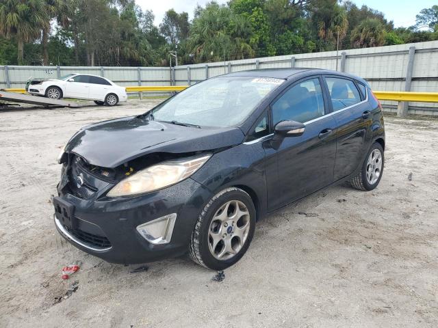 2013 FORD FIESTA TITANIUM, 