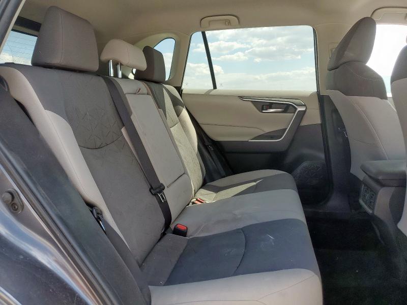 2T3W1RFV4MC167012 - 2021 TOYOTA RAV4 XLE GRAY photo 11