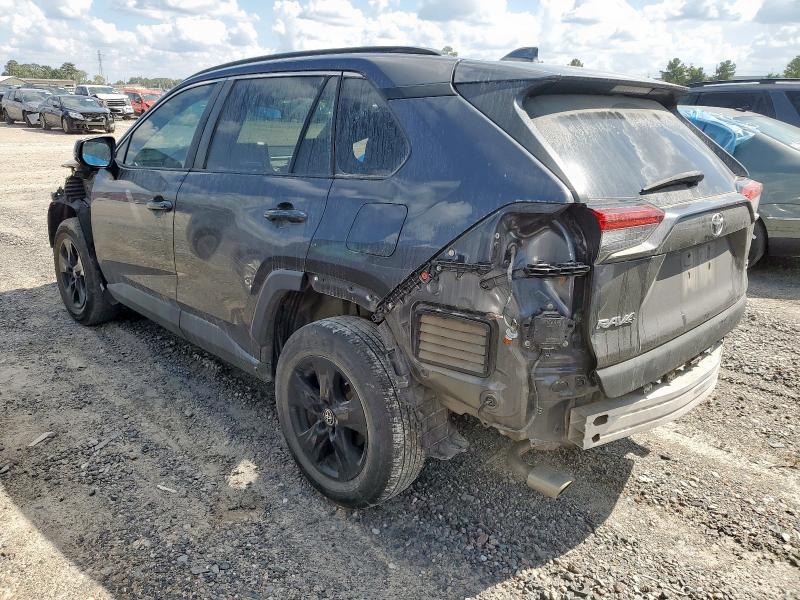 2T3W1RFV4MC167012 - 2021 TOYOTA RAV4 XLE GRAY photo 2