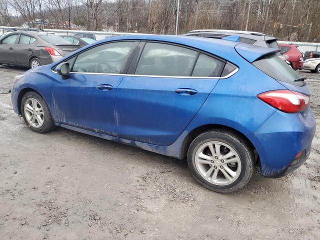 3G1BE6SM8JS650176 - 2018 CHEVROLET CRUZE LT BLUE photo 2