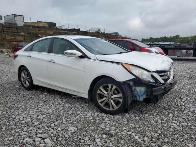 5NPEC4AC3DH543039 - 2013 HYUNDAI SONATA SE თეთრი ფოტო 4