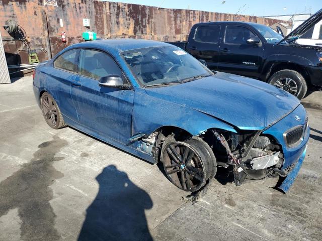 WBA2J5C04M7G65009 - 2021 BMW M240I Blau Foto 4