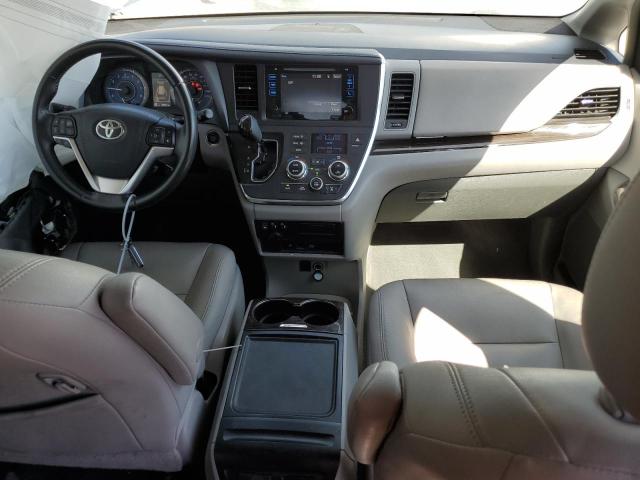 5TDYZ3DC6HS789486 - 2017 TOYOTA SIENNA XLE BLUE photo 8