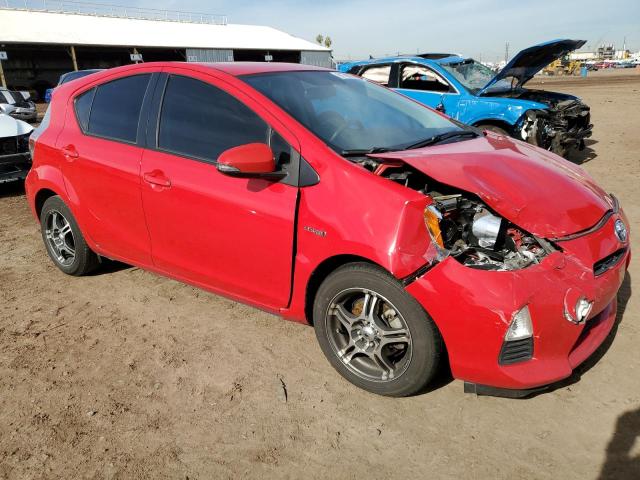 JTDKDTB35D1043187 - 2013 TOYOTA PRIUS C RED photo 4