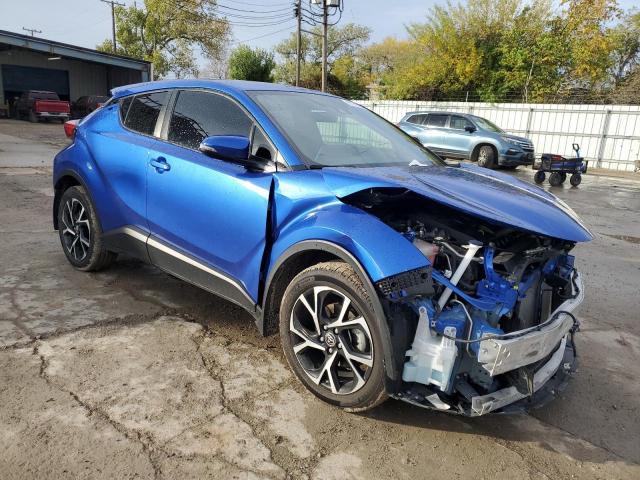 NMTKHMBX0MR139078 - 2021 TOYOTA C-HR XLE BLUE photo 4