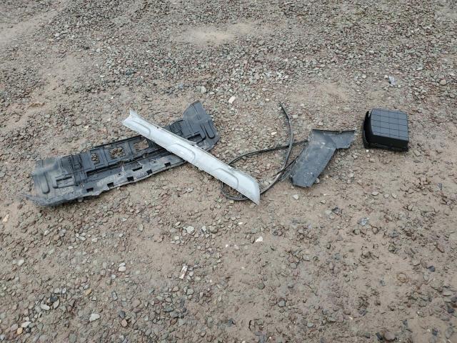 KL7CJPSB4KB863129 - 2019 CHEVROLET TRAX 1LT WHITE photo 13